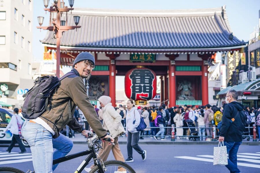 Tokyo: Hidden Gems Guided Bike Tour with Lunch - Fukagawa Fudo-do and everyday Buddhist practice