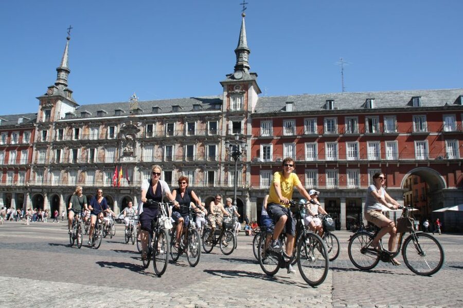 Top highlights of Madrid Bike Tour- 3hrs (e-bike optional) - Puerta del Sol to Plaza Mayor