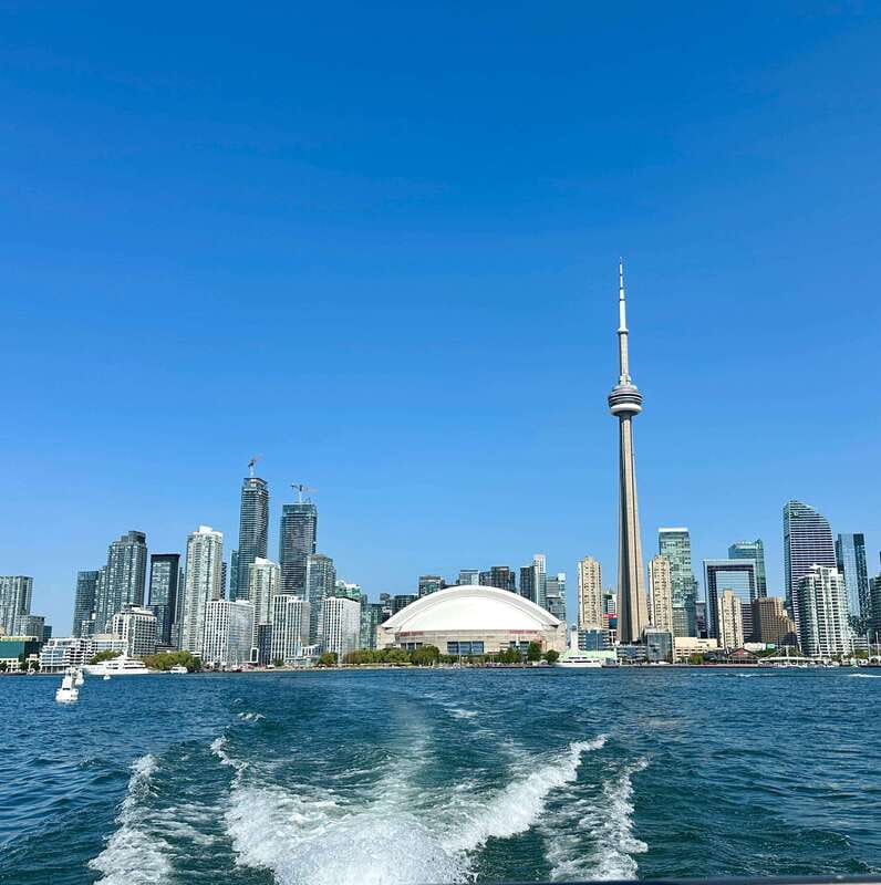 Toronto Waterfront and Islands Guided Bicycle Tour - Spending 75 Minutes on Toronto Islands