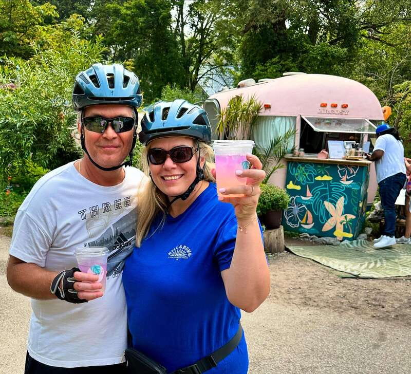 Toronto Waterfront and Islands Guided Bicycle Tour - The Guides Make the Difference