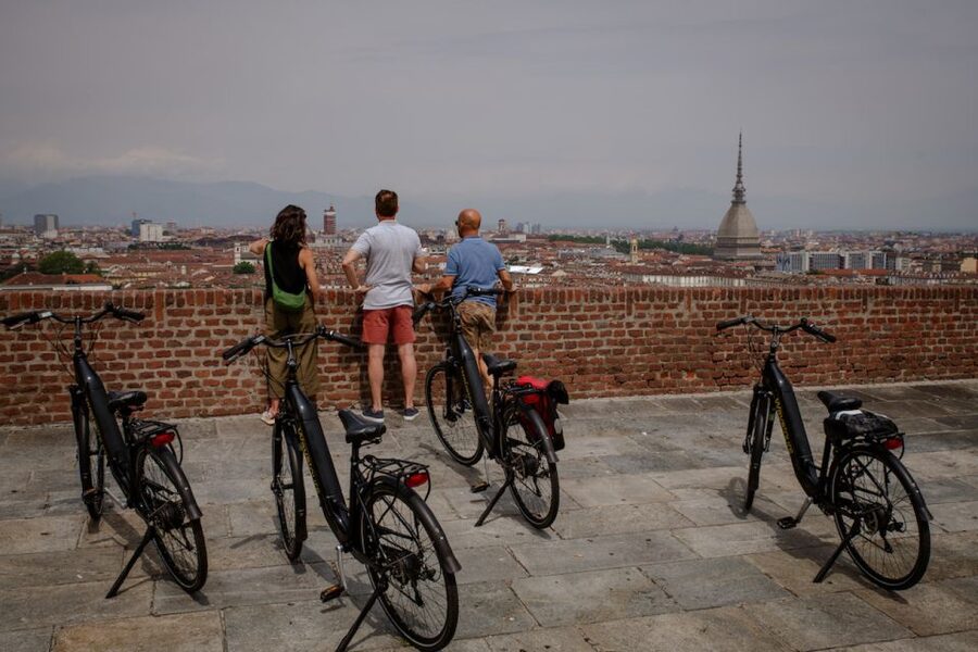 Turin E-Bike Tour: Explore the City and Its Best Viewpoint - Royal Gardens and the Porta Palatina