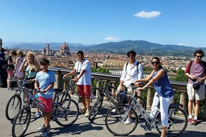 Tuscany Bike Tour with Wine, Oil and Food in the Florentine Hills - How the guides shape the experience