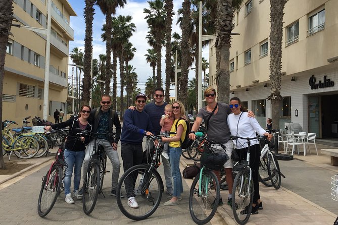 Valencia Bike Tour from the City to the Beach, plus Bike Guy App! - From the Serranos Towers through El Carmen