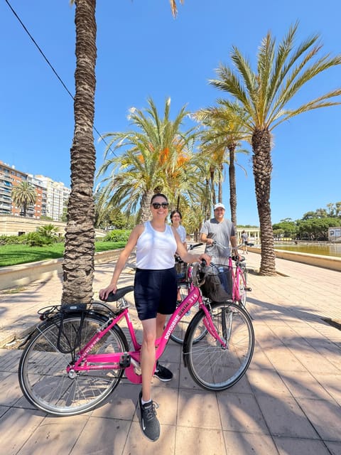 Valencia: City Highlights Guided Bike Tour - Torres de Serranos and the gateway to Turia Gardens