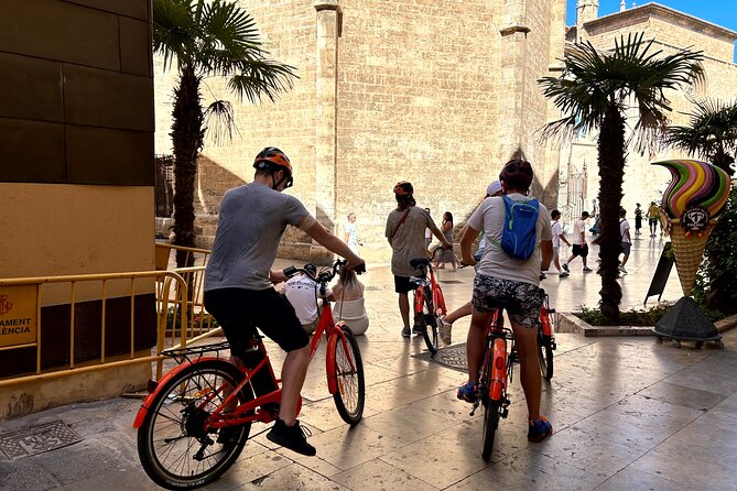 Valencia City Highlights in Guided Bike or E-Bike Tour - Sant Agustí, the Central Market, and the Silk Exchange