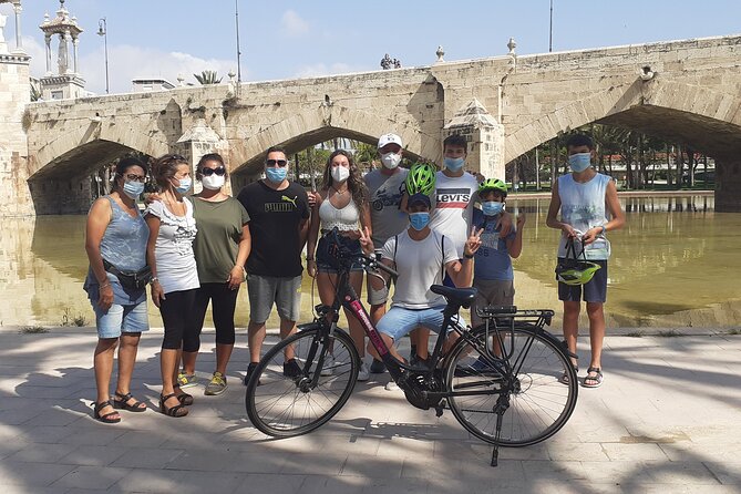 Valencia Highlights Bike Tour - The City of Arts and Sciences: The Tour’s Big Finish