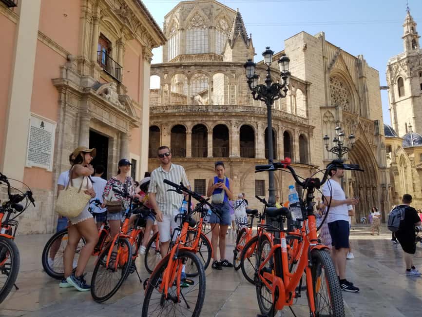 Valencia: Immersive Bike & E-Bike Storytelling Tour - Plaça de la Verge and the old center