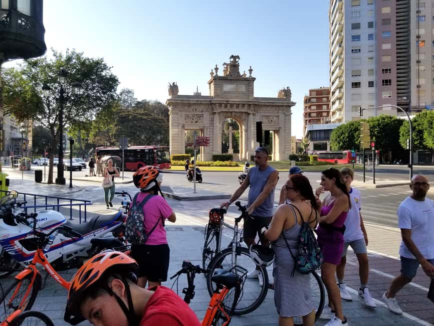 Valencia: Immersive Bike & E-Bike Storytelling Tour - Plaza de Toros sets the historic tone