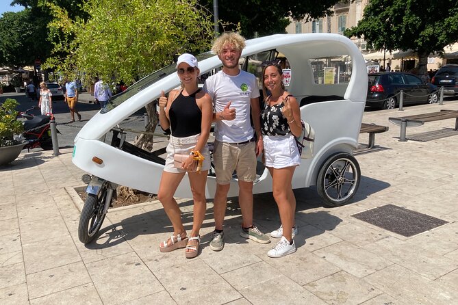 Velobike tour ecologico guidato con soste per visitare i monument - Practical details before you reserve