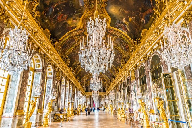 Versailles Bike Tour with Market, Gardens & Guided Palace Tour - Key points at a glance