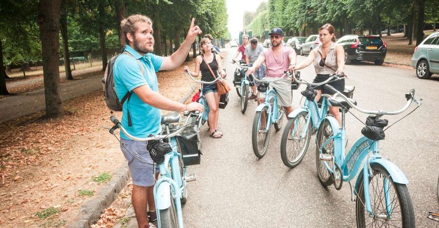 Versailles Bike Tour with Palace & Queen Farm Entrance - Starting with the Versailles farmers market