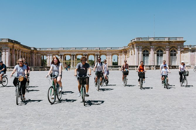 Versailles Domain Bike Tour with Palace Entry by Train from Paris - Entering the palace on your own