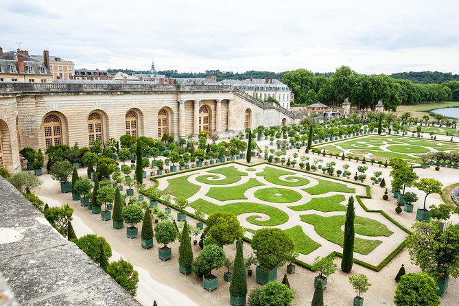 Versailles Full Day Bike Tour with Palace, Gardens, & Picnic - Why a bicycle changes your Versailles day