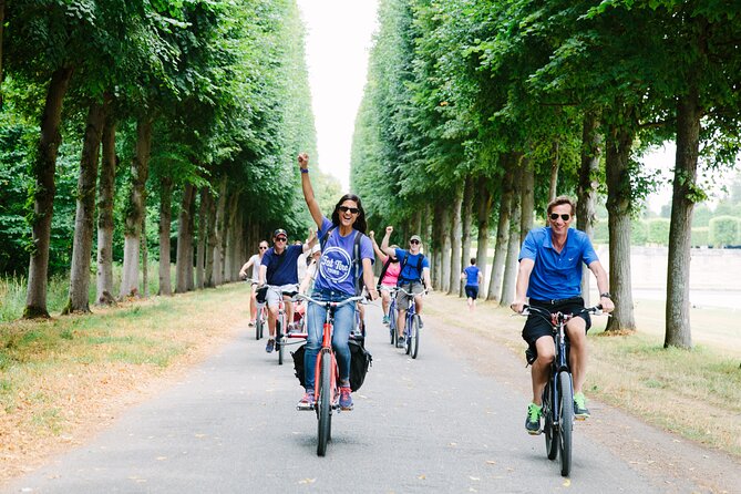 Versailles Half Day eBike - Marie Antoinette’s hamlet, the most unusual stop