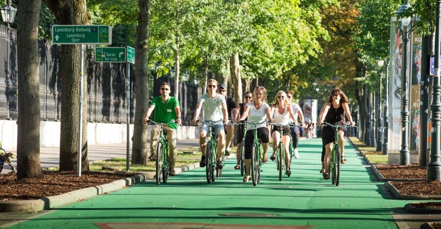 Vienna by Bike 3-Hour All-In-One City Bike Tour in English - Key points at a glance