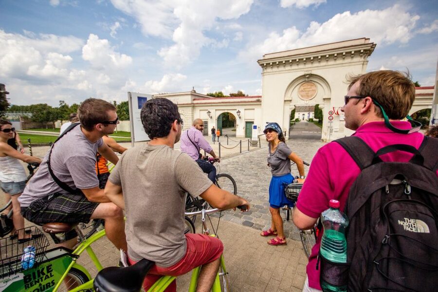 Vienna by Bike 3-Hour All-In-One City Bike Tour in English - What the guides add to the ride