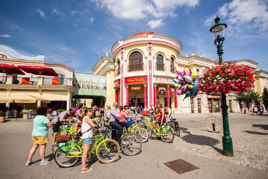 Vienna by Bike 3-Hour All-In-One City Bike Tour in English - How difficult is the cycling?