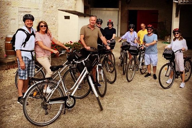 Vineyard cycle tours in and around Chinon, in the Loire Valley - Starting at 17 Quai Danton in Chinon