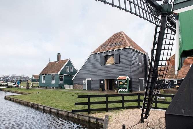Visit Amsterdam Countryside with windmills by bike - Who Will Enjoy This Most