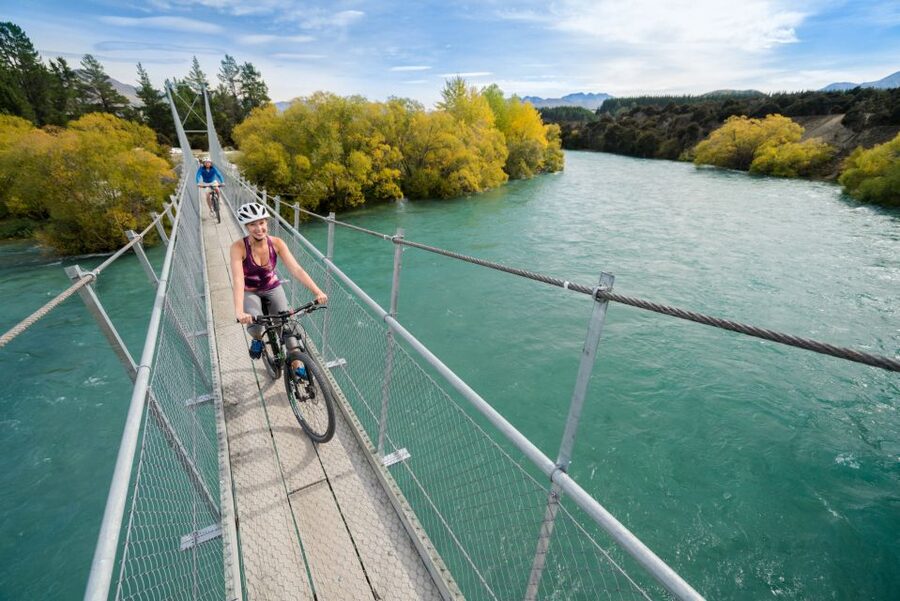 Wanaka: Self-Guided Regular MTB - Lake Hawea to Lake Wanaka - Who will enjoy this experience most?