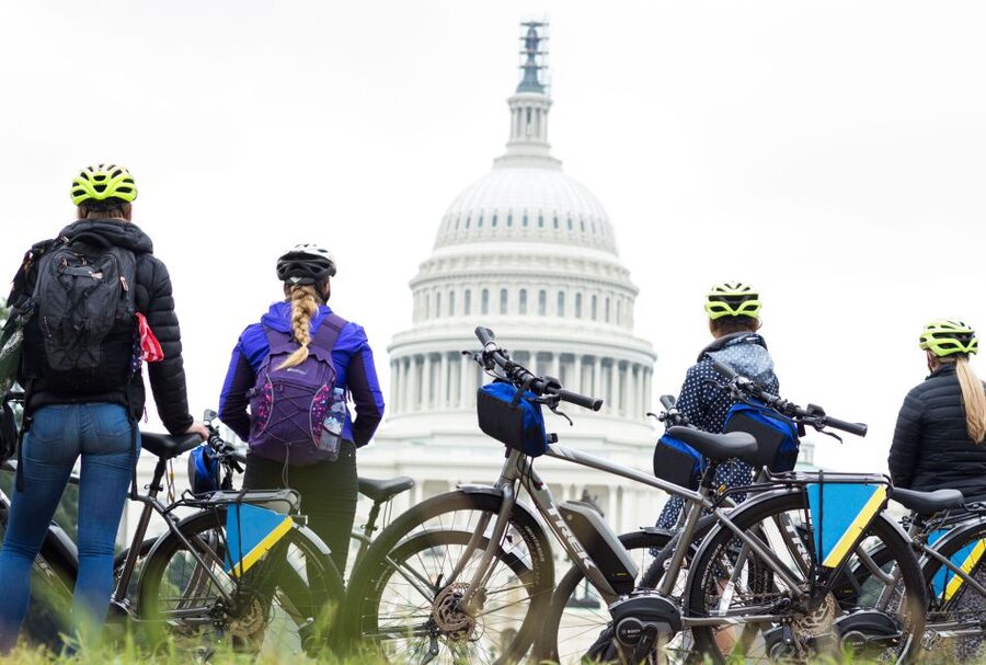 Washington DC: Monuments and Memorials Bike Tour - Lincoln Memorial and Vietnam Veterans Memorial