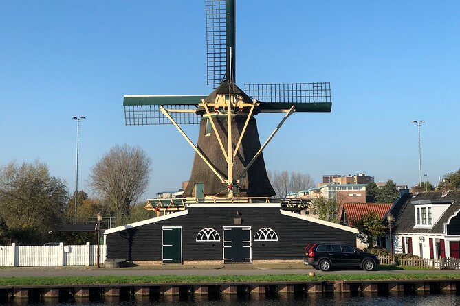 Windmill, Dairy Farms & Countryside Electric Bike Tour - Zunderdorp brings open fields and farm country